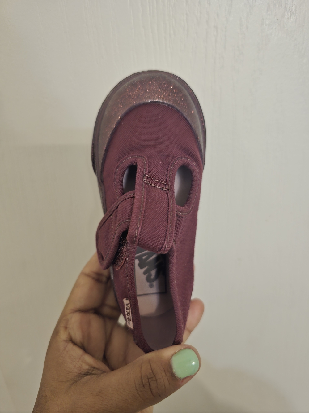 Kids Vans Mary Jane Canvas Shoe in Burgundy